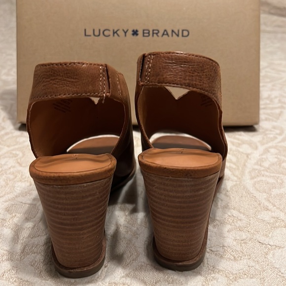 NIB Lucky Brand ginger color wedges, size 8.5M - Picture 3 of 11